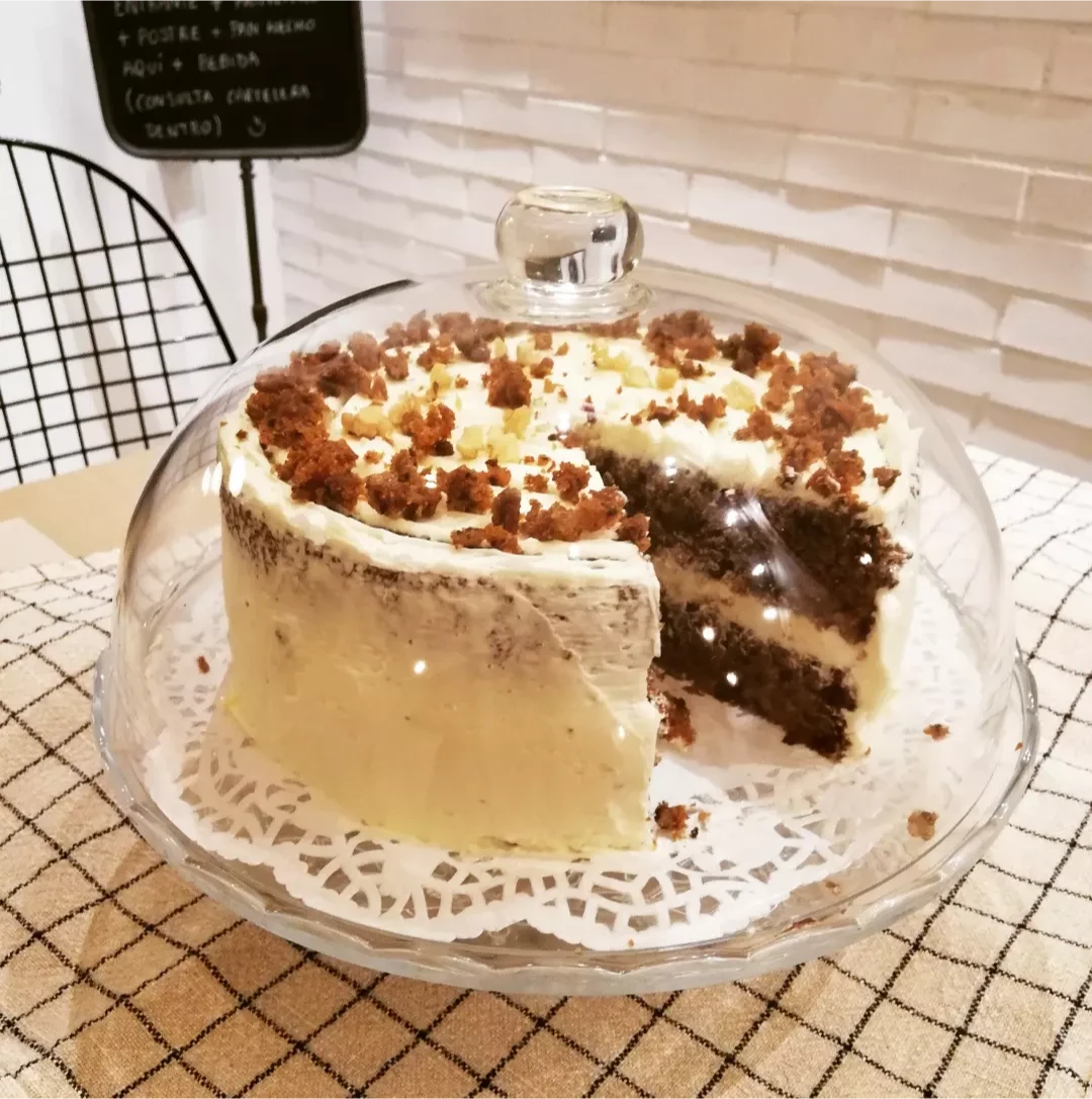 Brownie vegano con cobertura de cacao